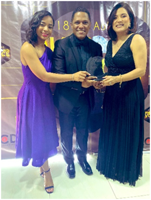 Diamond Voice Awards entrega reconocimiento a Johanni Reyes por su trayectoria y profesionalidad 3