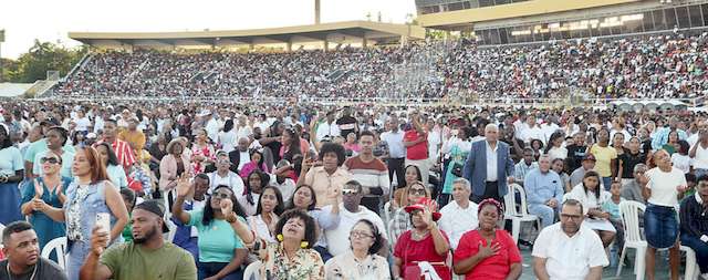 <strong>Miles de cristianos celebran 2023 y lamentan la situación de R. Dominicana</strong> 4