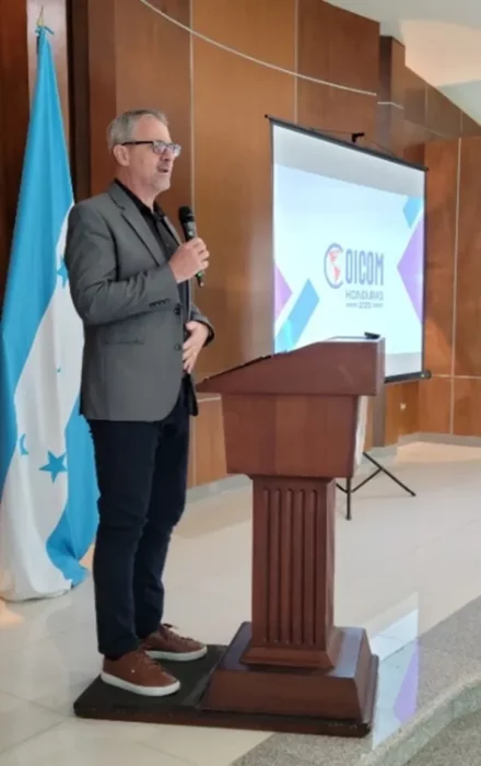 Exitoso lanzamiento de COICOM 2025 HONDURAS: “Una visión clara para transformar nuestra generación”. 3 Exitoso lanzamiento de COICOM 2025 HONDURAS: “Una visión clara para transformar nuestra generación”. 1