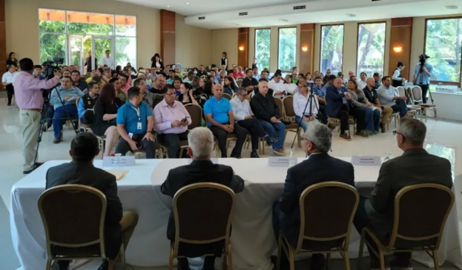 Exitoso lanzamiento de COICOM 2025 HONDURAS: “Una visión clara para transformar nuestra generación”. 9 Exitoso lanzamiento de COICOM 2025 HONDURAS: “Una visión clara para transformar nuestra generación”. 7