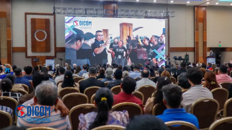 MÁS DE 50 CONFERENCISTAS PRESENTES EN COICOM HONDURAS 2025 2