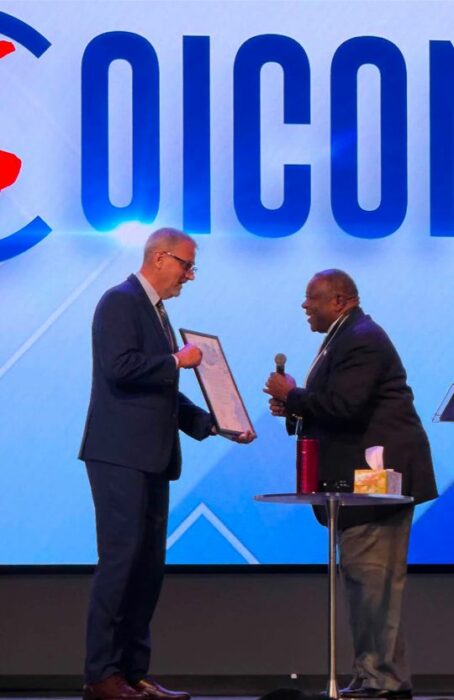 LA CIUDAD DE HOUSTON ENTREGO PROCLAMA OFICIAL A COICOM INTERNACIONAL 3 LA CIUDAD DE HOUSTON ENTREGO PROCLAMA OFICIAL A COICOM INTERNACIONAL 1
